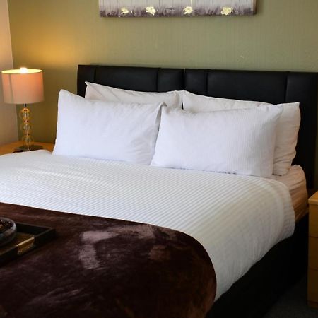 Sm Dreams Unlimited Serviced Accommodation- Stanwell-Staines-Heathrow Dış mekan fotoğraf